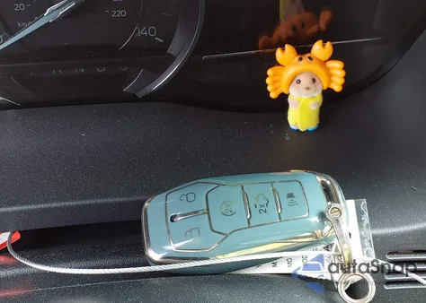 2016 Ford Explorer Xlt из США, поврежденный, VIN 1FM5K8D88GGB68822